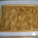 Wood cutting board chaotic pattern